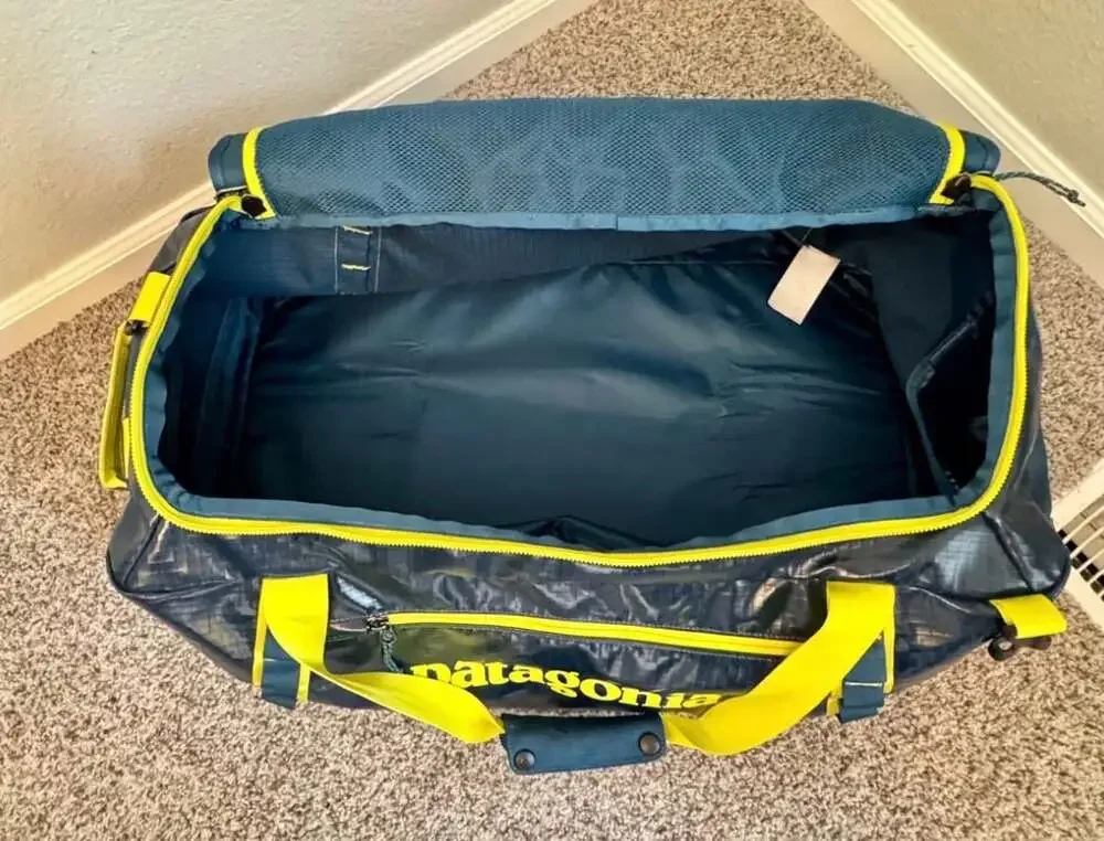 Patagonia Black Hole Duffel, 55L Navy/Yellow, Camping, Outdoors
